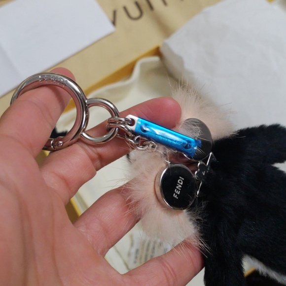 Louis Vuitton Witches Fendi Signature Bag Charm - Picture 6 of 8